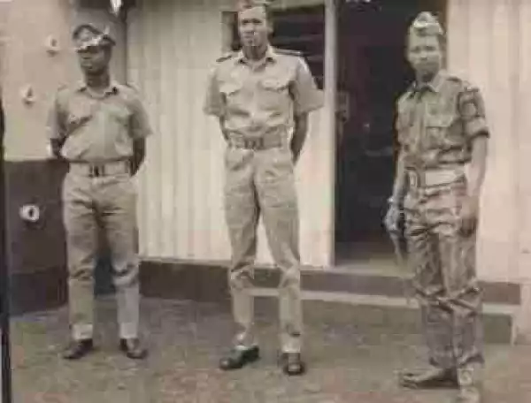 Check OutThrowback Photo Of Pres. Buhari As A Military Officer During The Civil War